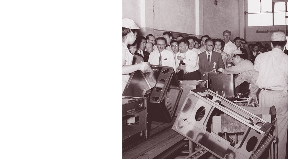 Photo of Konosuke Matsushita, founder of Panasonic Corporation and Panasonic Corporation's employees
