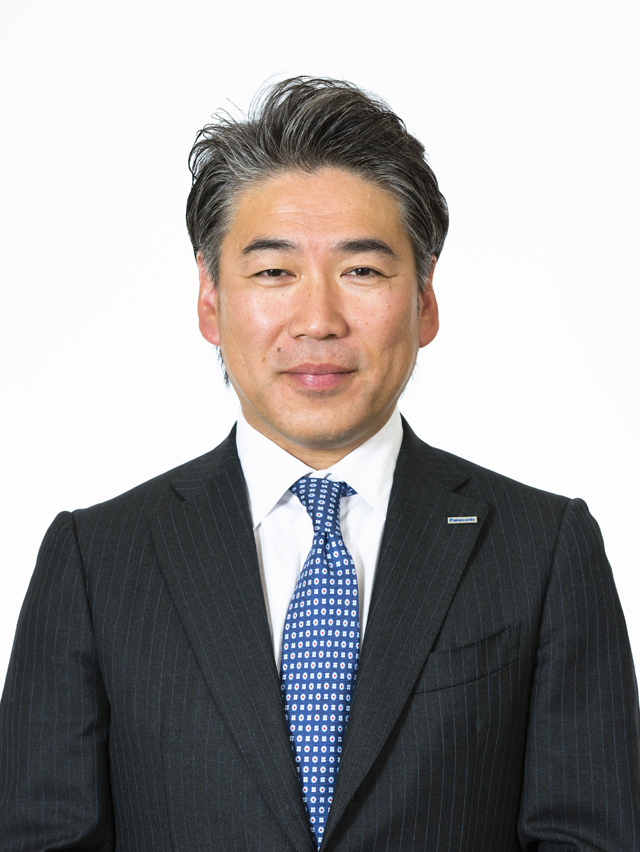 Portrait photo:Eiichi Katayama