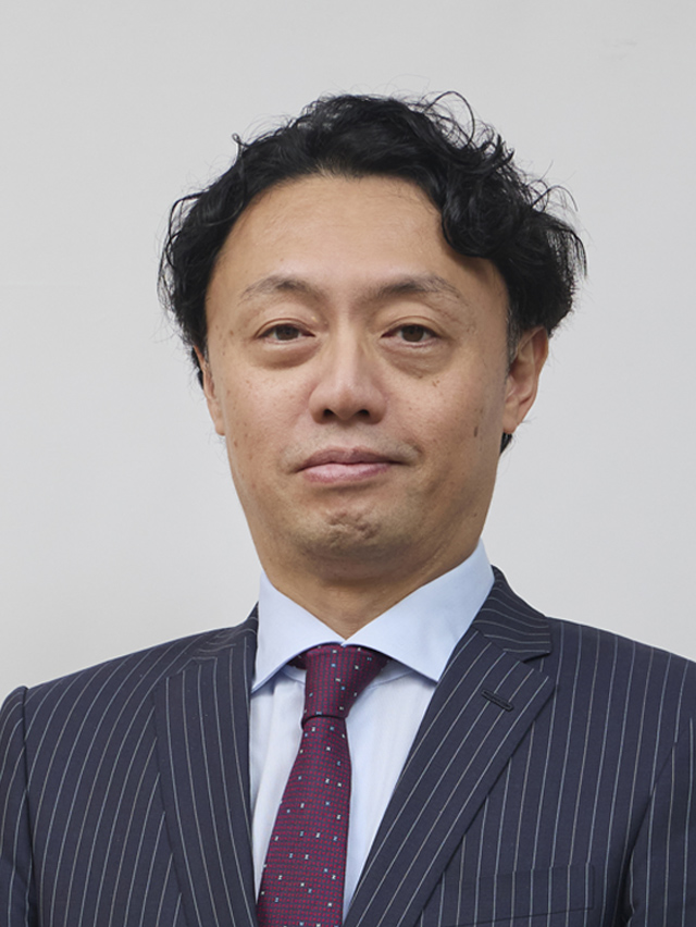 Portrait photo:Yutaka Matsuo