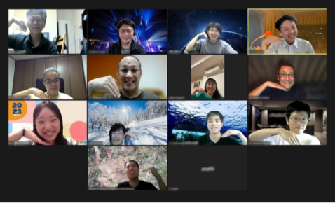 Image: Screen capture of a Yurutto Koryukai meeting. Participants’ faces are lined up.