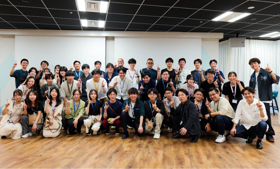 Photo: A commemorative group photo at the UNLOCK event