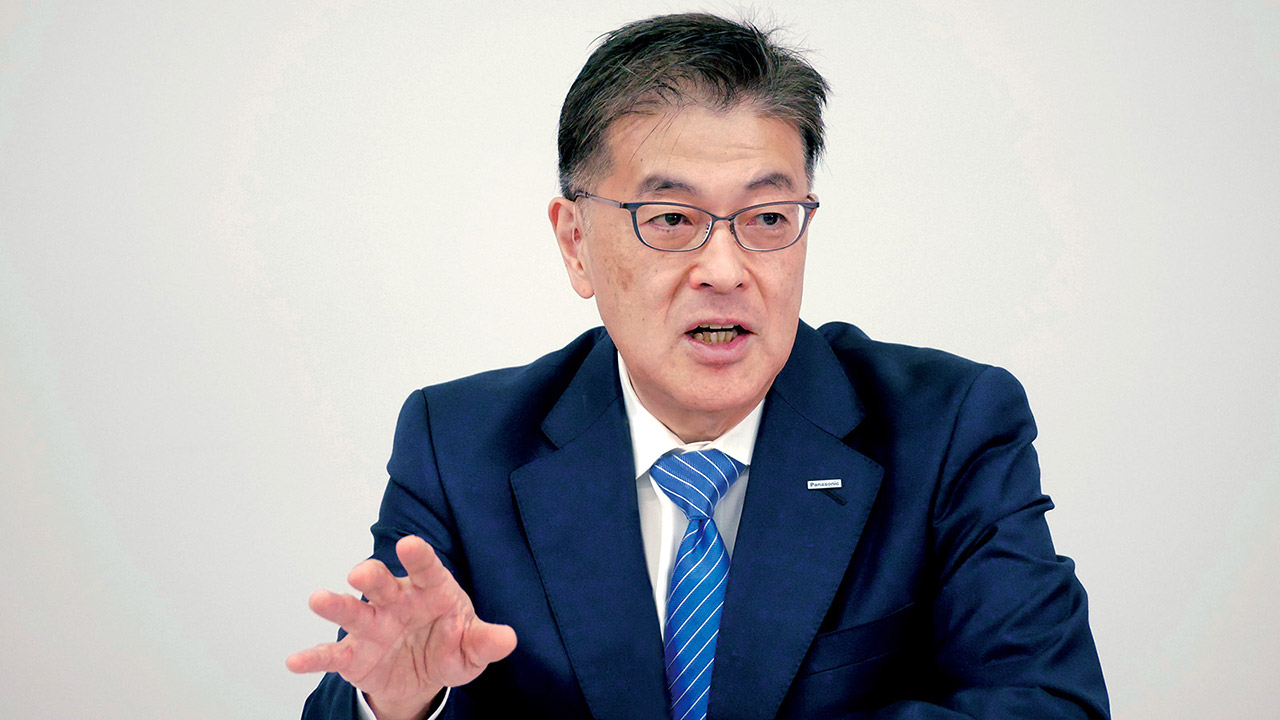 パナソニックグループCEO 楠見雄規、構造改革の真意を語る―変革と成長への決意―