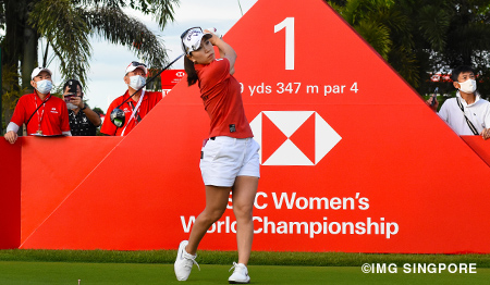 上田桃子選手 HSBC女子世界選手権プレー写真 ©IMG SINGPORE