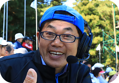 グリーンDJの薬師寺広さん写真