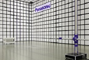 放射妨害波測定で使用する電波暗室