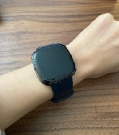 腕時計型センサ　Fitbit