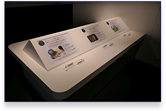 写真：スタディテーブル