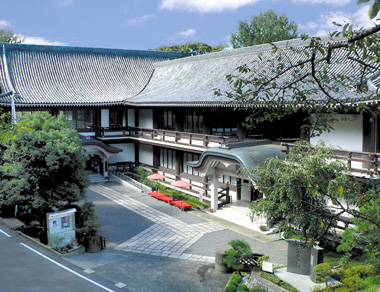 霊山歴史館外観　