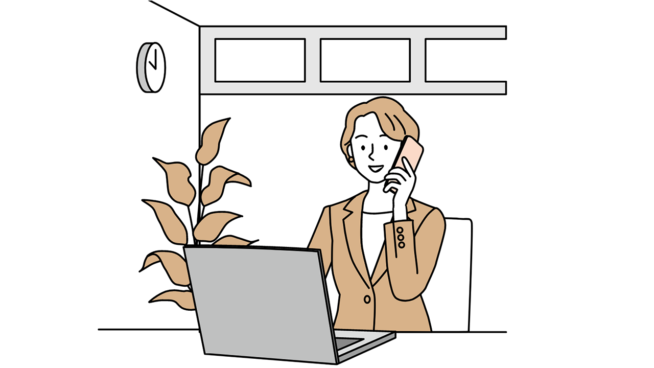 Illustration: Employee B working in the office, making full use of a PC and a smartphone. The hands of the clock are pointing to 10 o’clock.