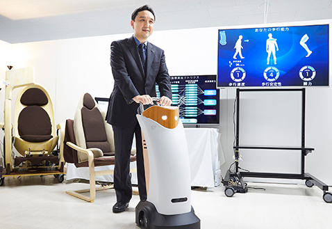 写真:屋内歩行支援ロボット