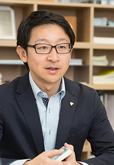 写真:便のあり方について語る加藤先生