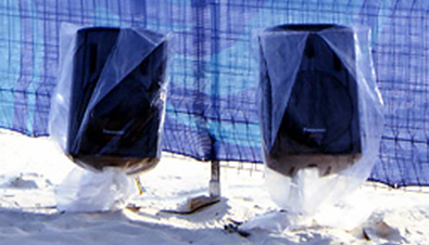 Photo: RAMSA speakers installed on the beach at the beach volleyball venue of the Olympic Games Sydney 2000