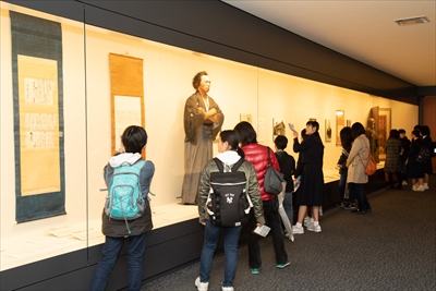 京都にある霊山歴史館を見学