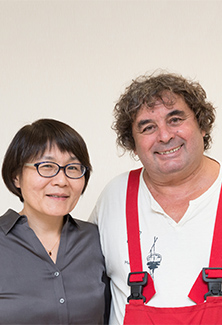 写真：イヴ・ジネスト先生と本田美和子先生